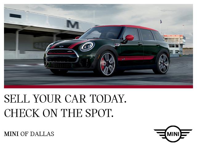 Dealership gallery photo 1