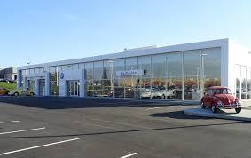 Dealership gallery photo 1