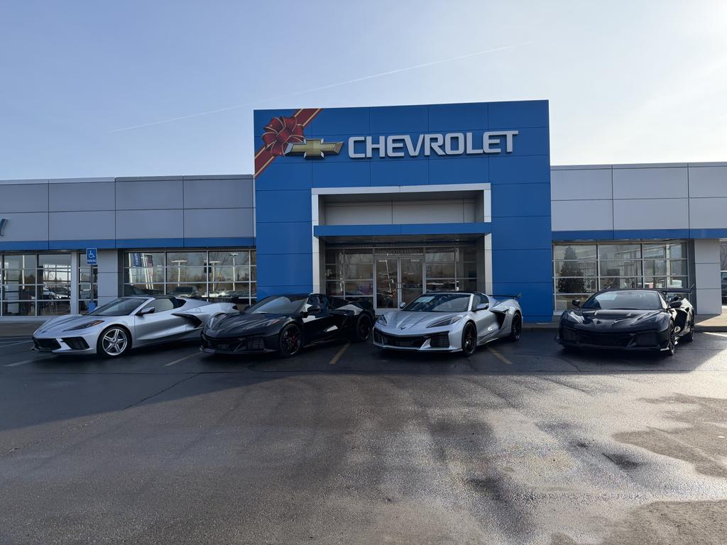 Dealership gallery photo 1