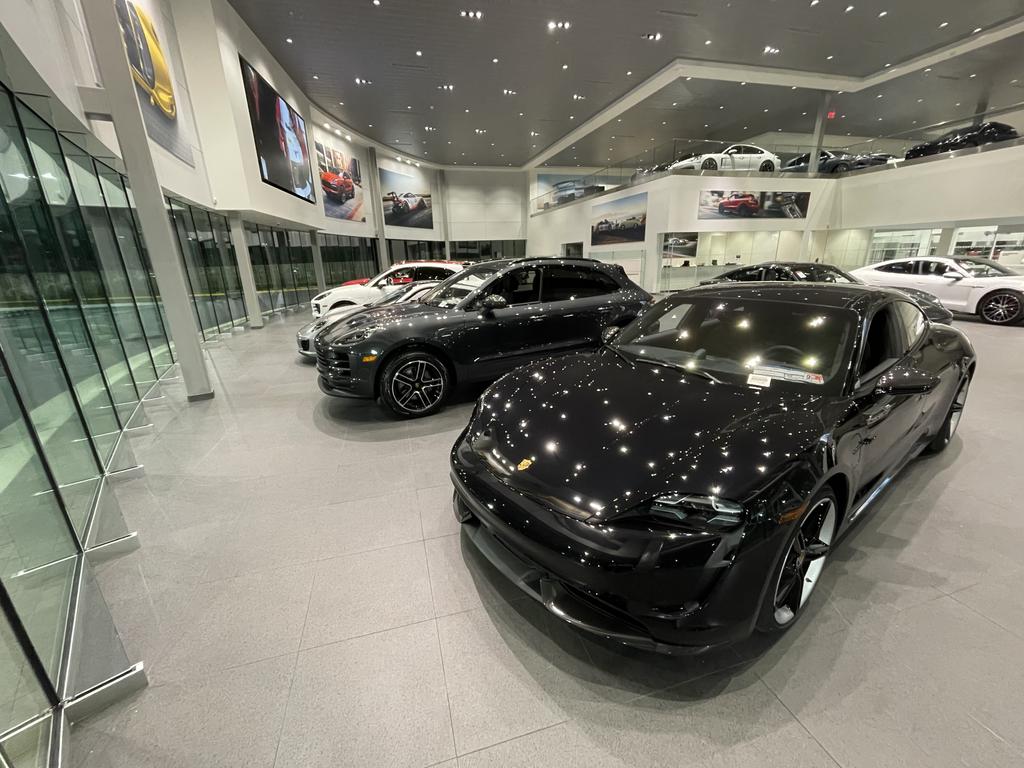 Dealership gallery photo 2