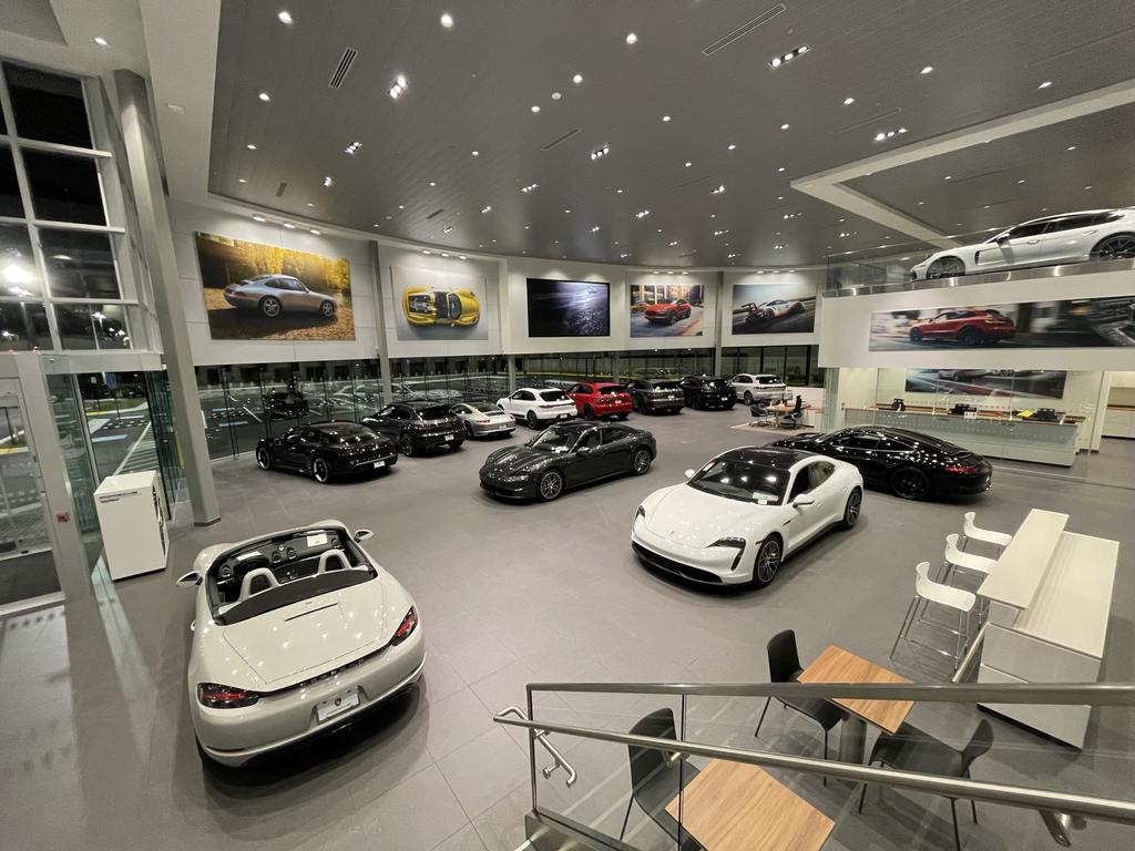 Dealership gallery photo 3