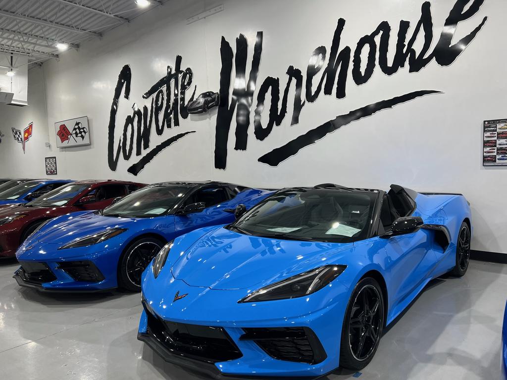 Dealership gallery photo 3