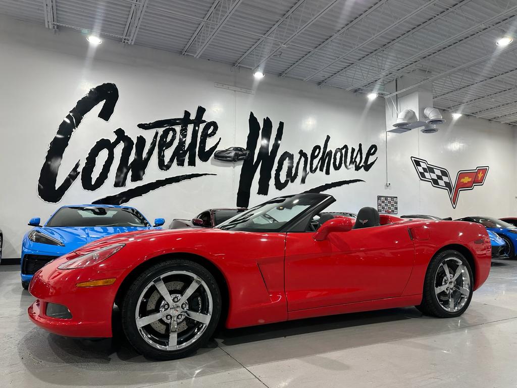 Dealership gallery photo 8