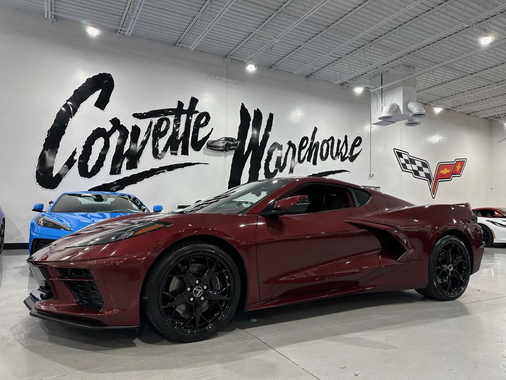 Dealership gallery photo 7