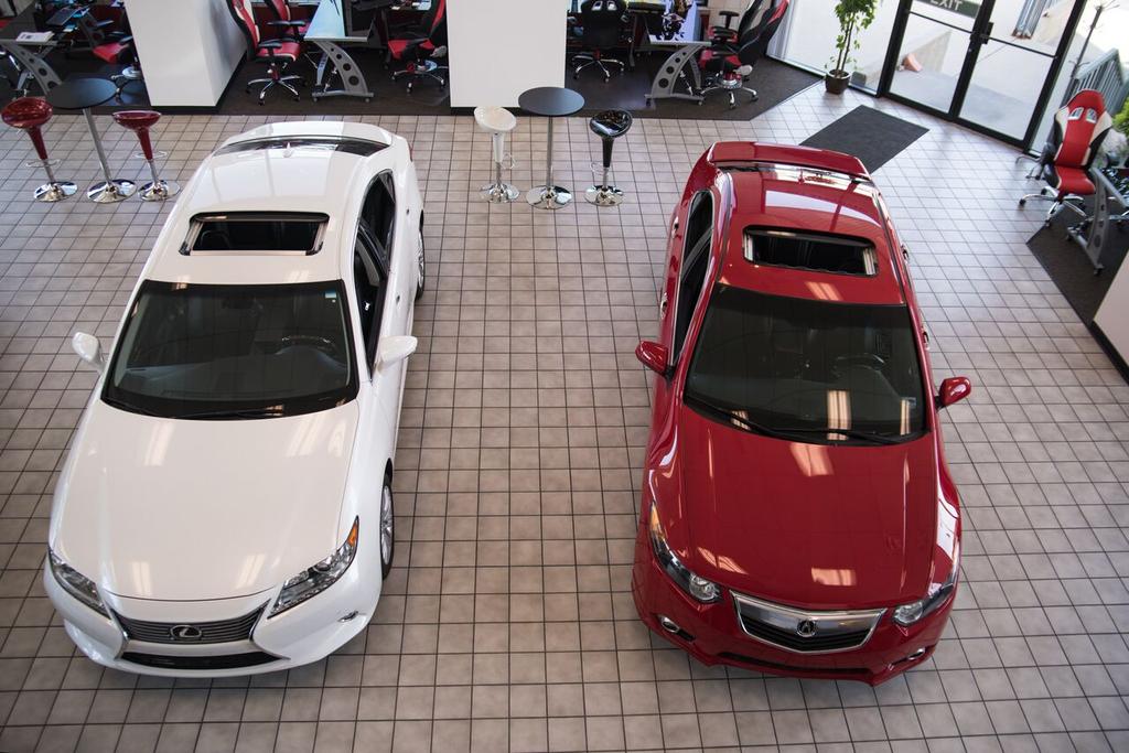 Dealership gallery photo 5