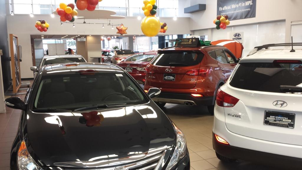 Dealership gallery photo 6