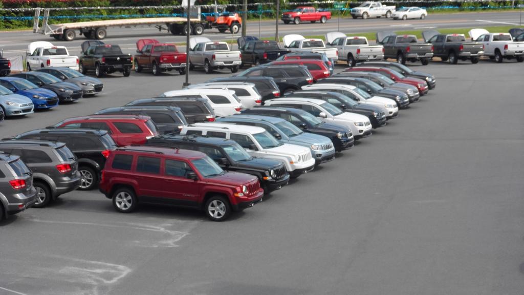 Dealership gallery photo 3