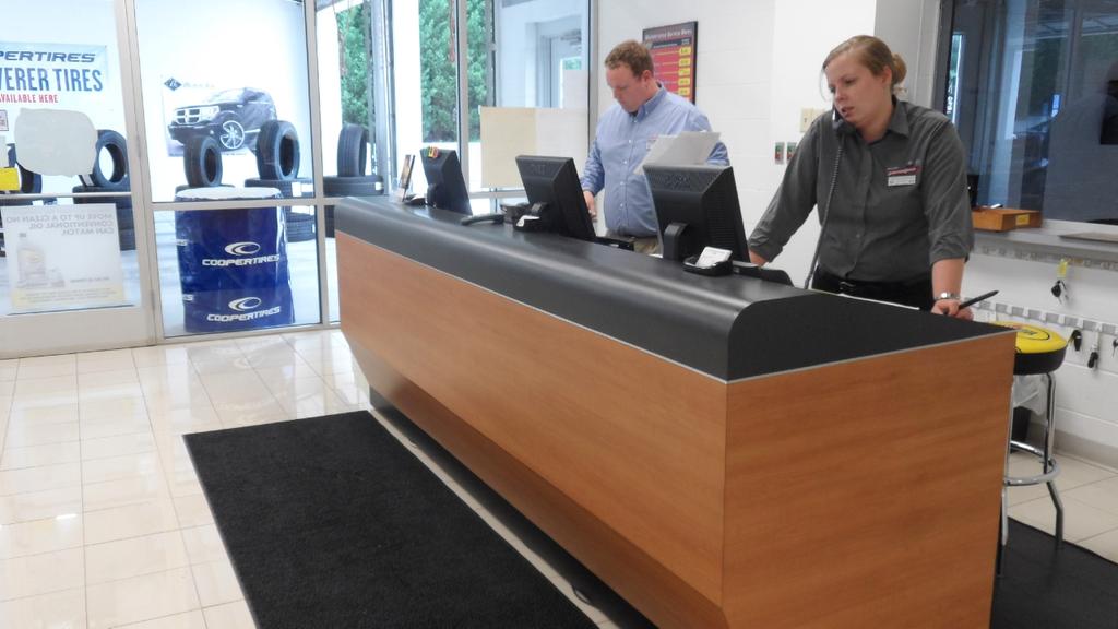 Dealership gallery photo 7