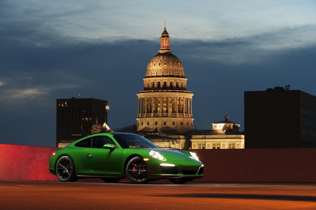 Dealership gallery photo 2