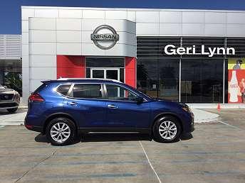 Dealership gallery photo 8