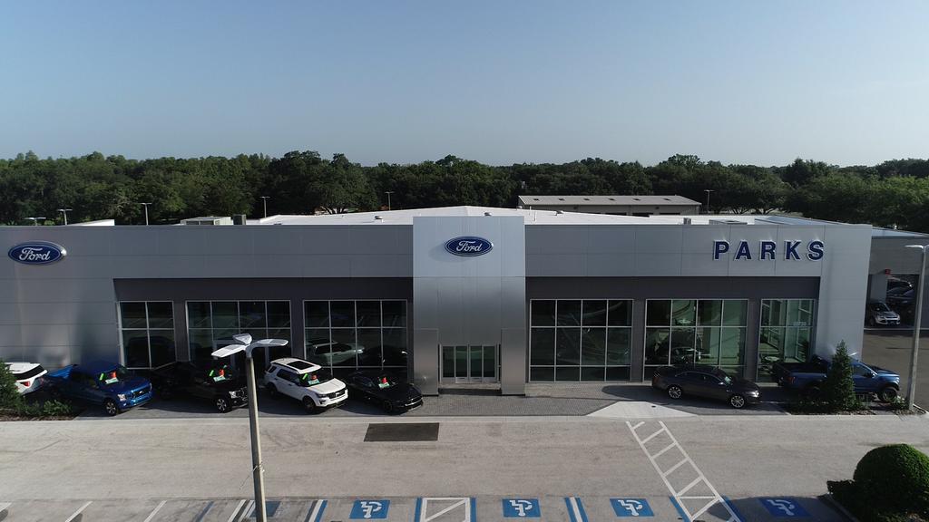 Dealership gallery photo 2