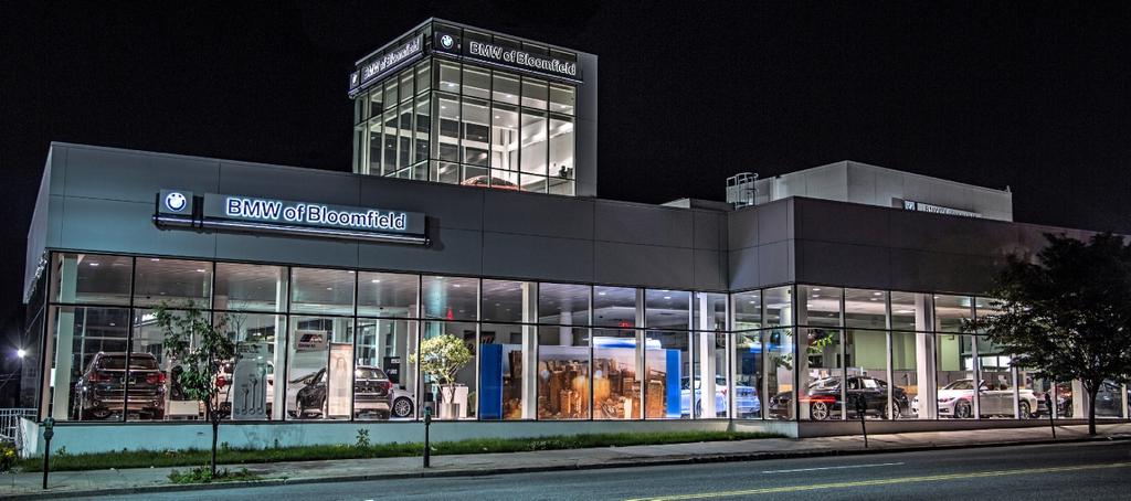 Dealership gallery photo 1