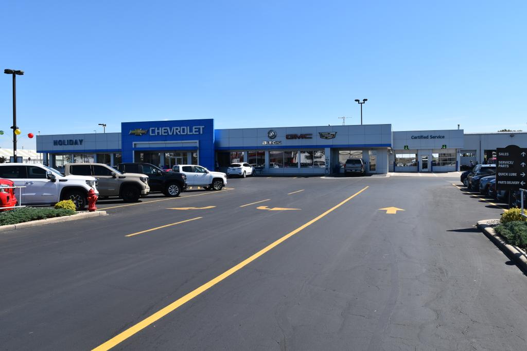 Dealership gallery photo 2