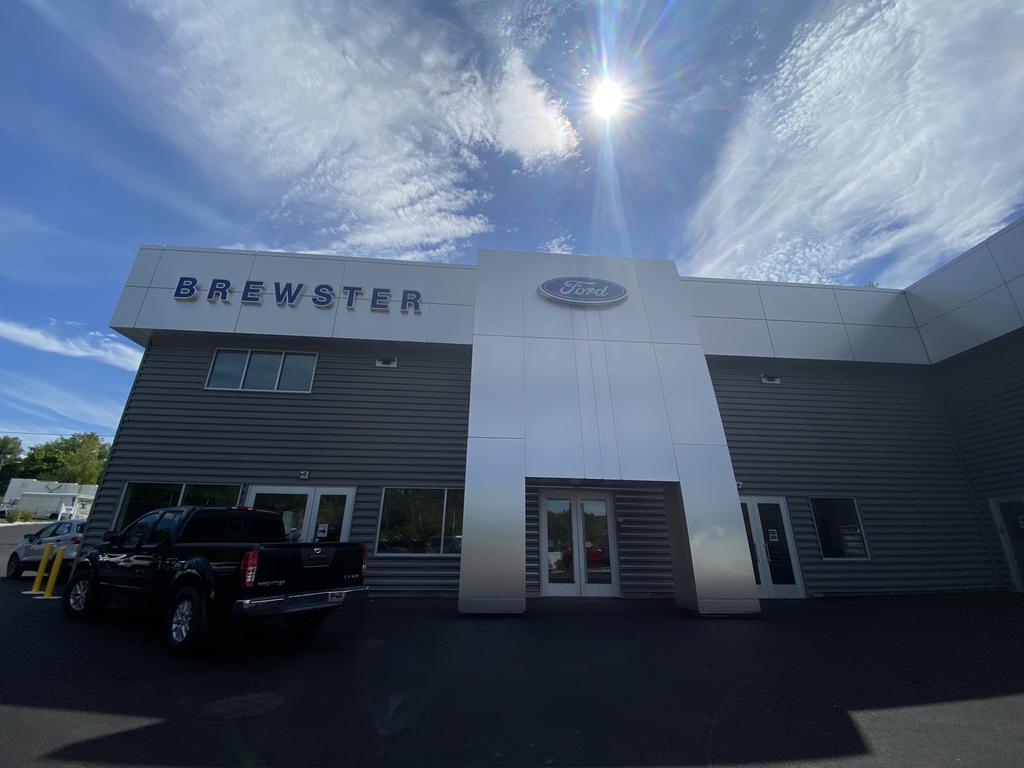 Dealership gallery photo 1