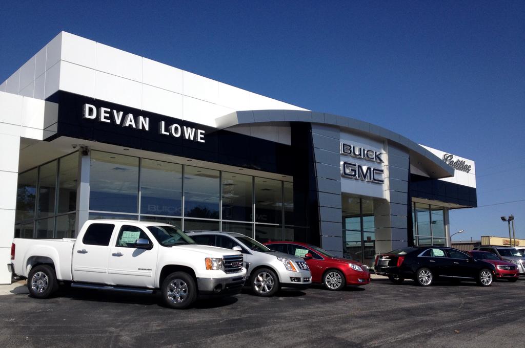 Dealership gallery photo 2