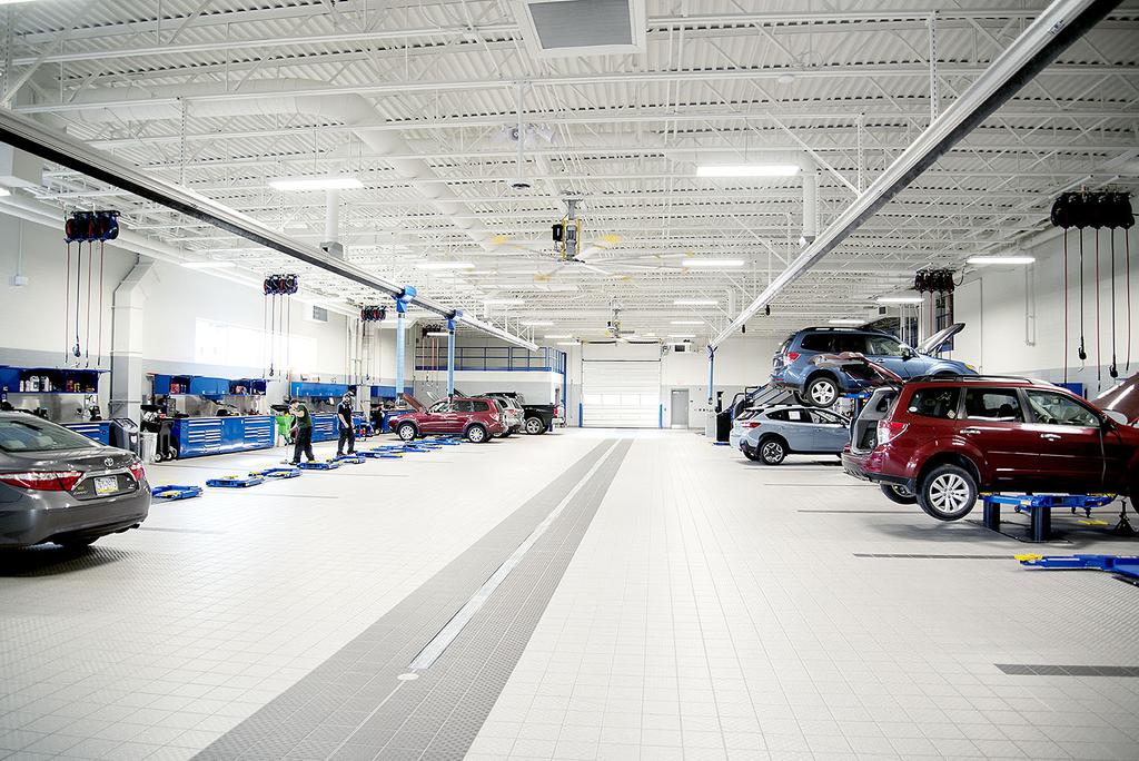 Dealership gallery photo 4