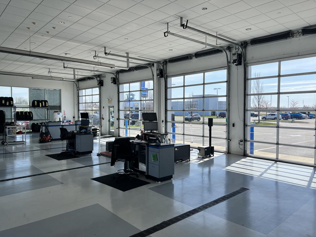 Dealership gallery photo 6