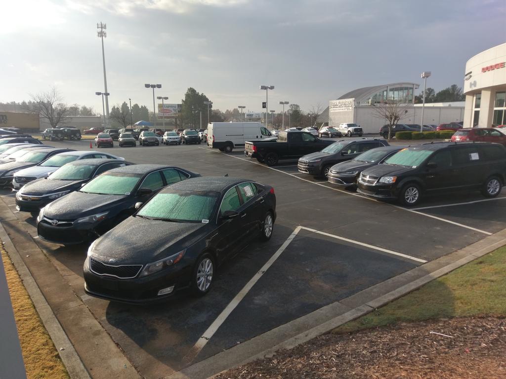 Dealership gallery photo 2