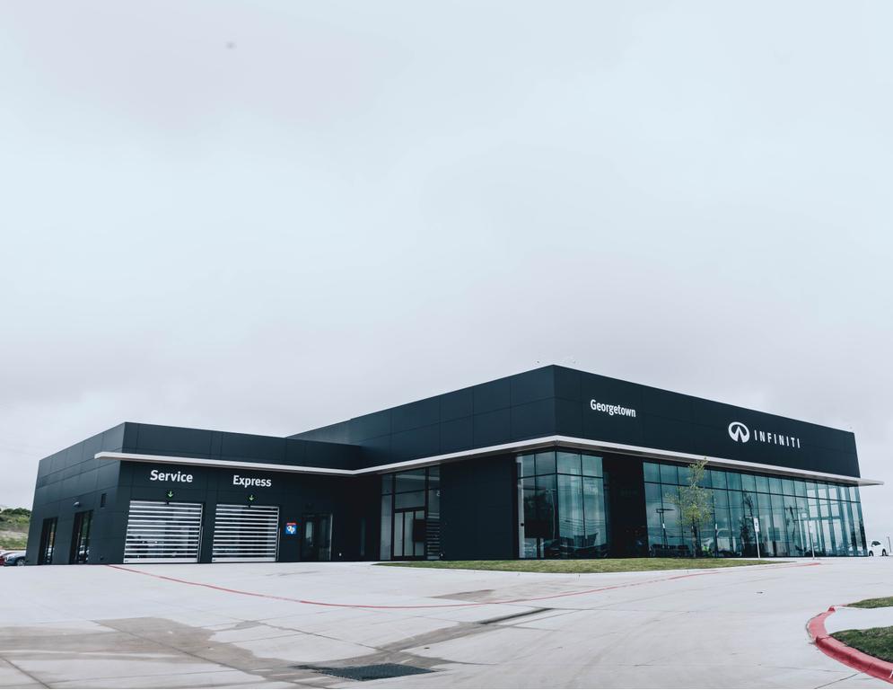 Dealership gallery photo 1