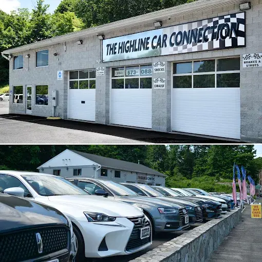 Dealership gallery photo 1