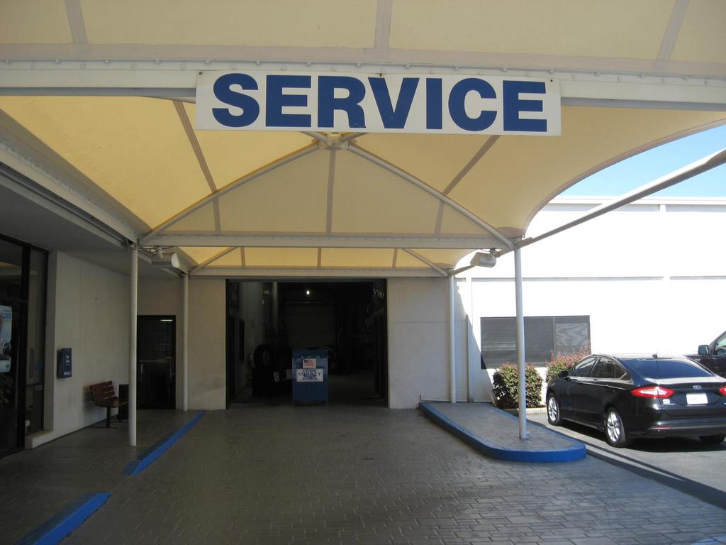 Dealership gallery photo 6