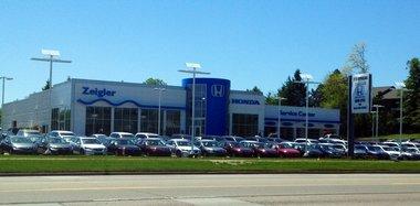 Dealership gallery photo 1