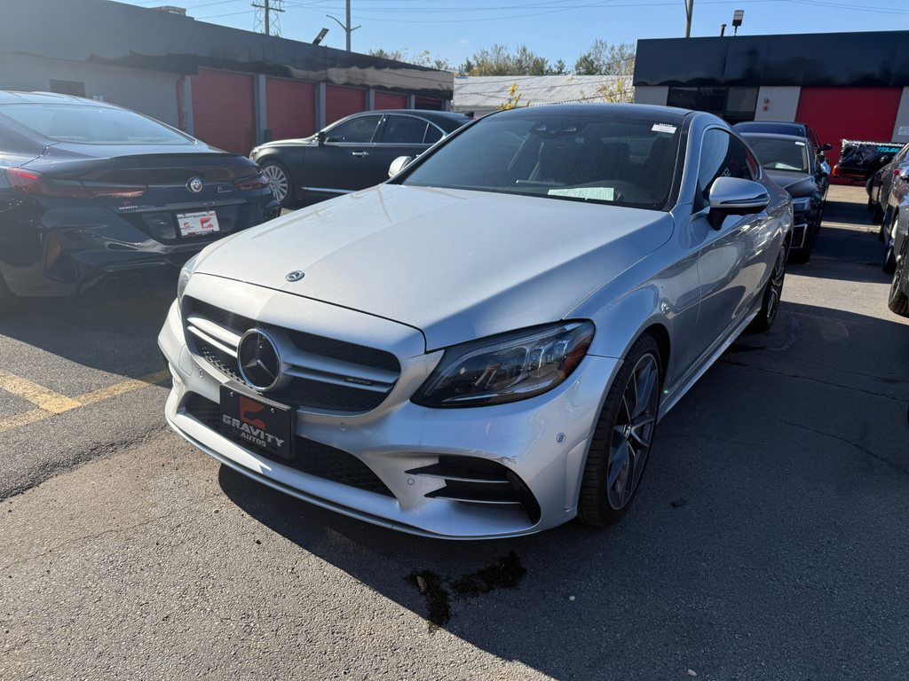 Dealership gallery photo 12