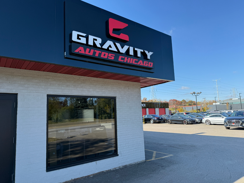 Dealership gallery photo 5