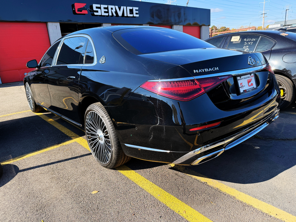 Dealership gallery photo 7