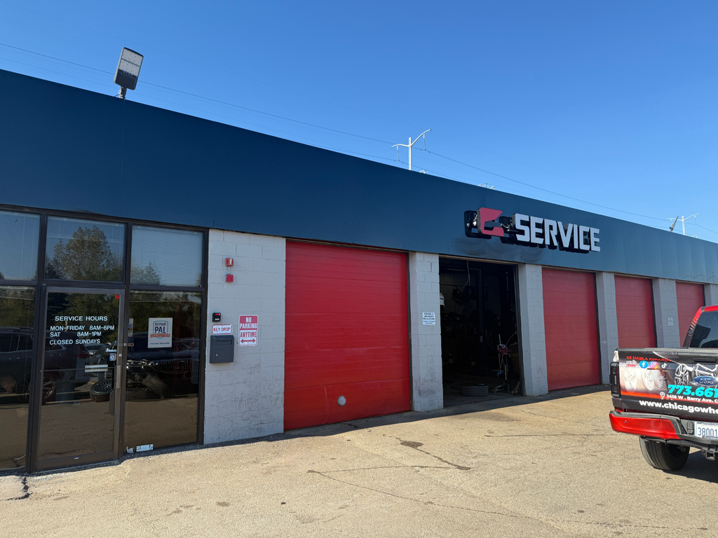 Dealership gallery photo 3