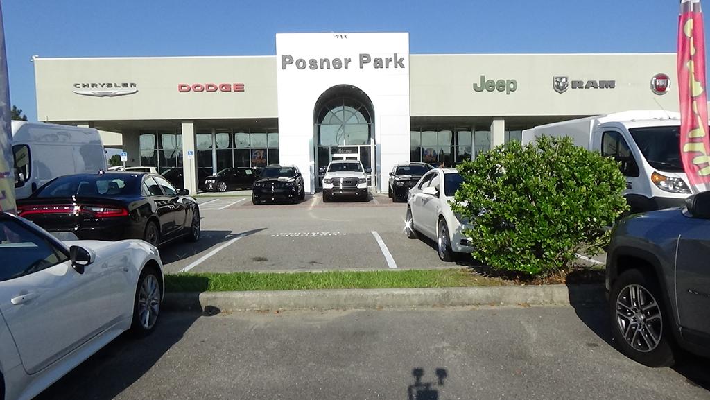 Dealership gallery photo 1