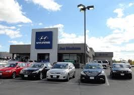 Dealership gallery photo 1