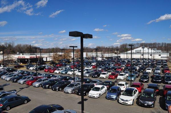 Dealership gallery photo 5