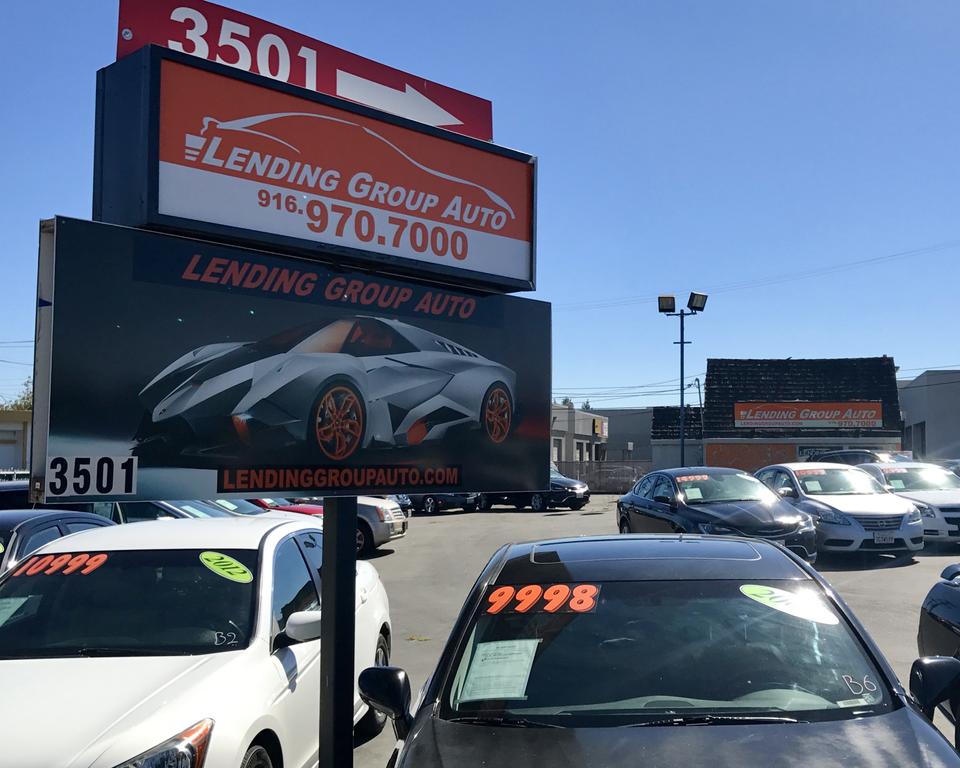 Dealership gallery photo 6