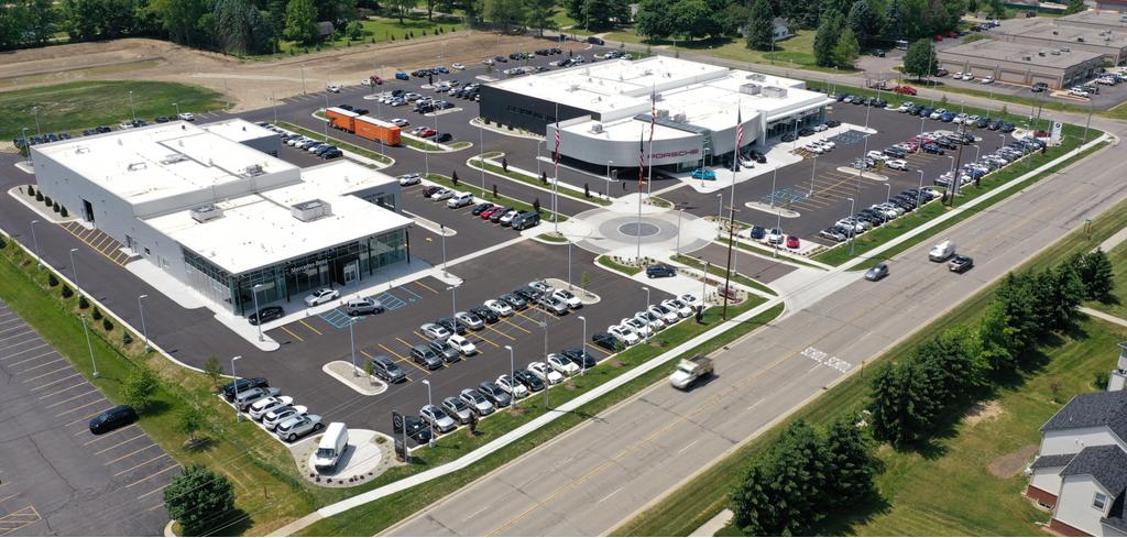 Dealership gallery photo 1