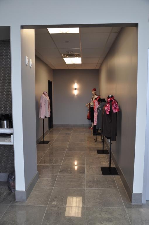 Dealership gallery photo 8