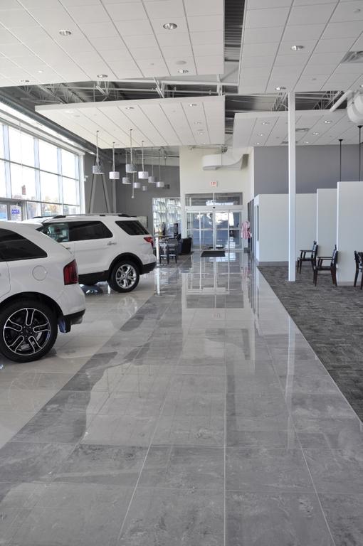 Dealership gallery photo 7