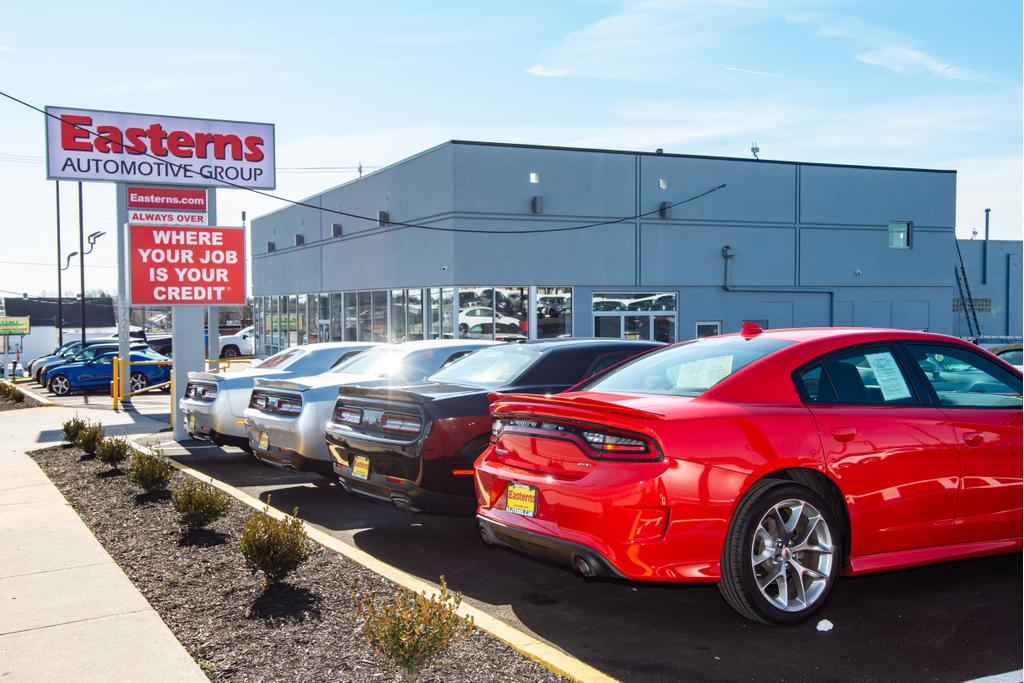 Dealership gallery photo 1