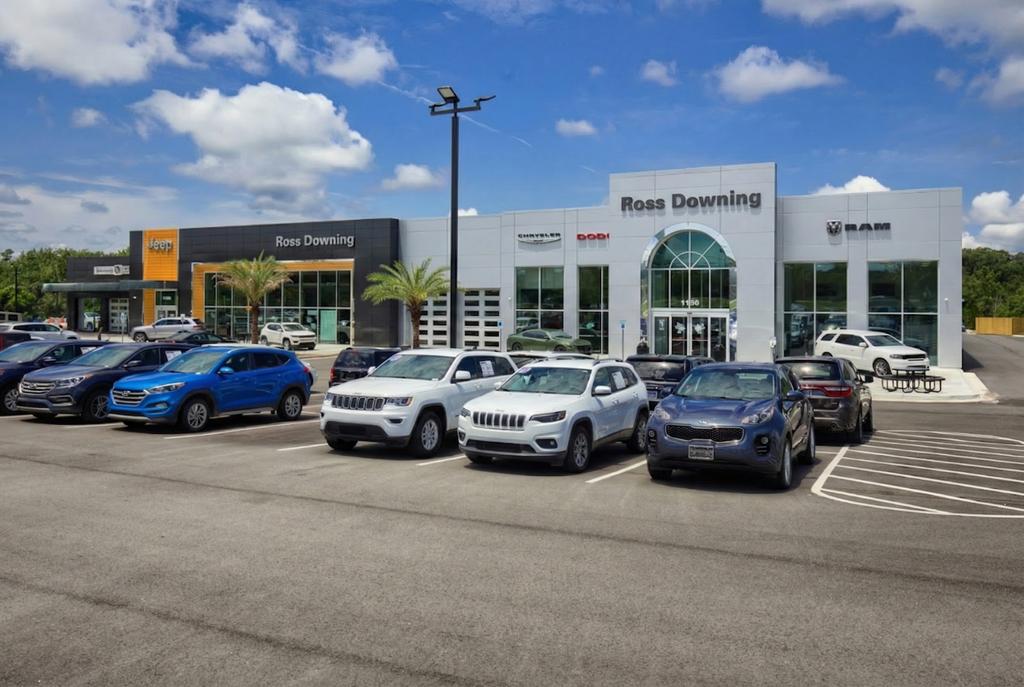 Dealership gallery photo 1