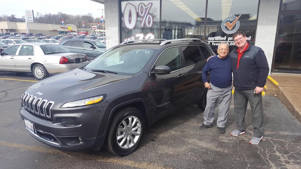 Dealership gallery photo 9