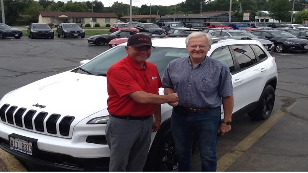 Dealership gallery photo 3