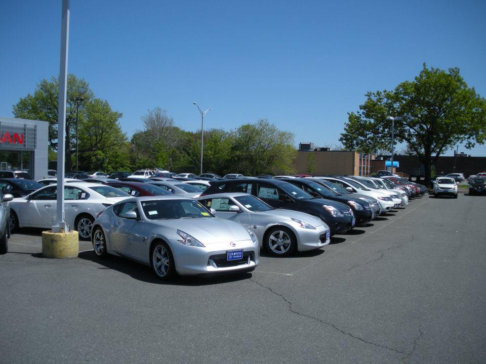 Dealership gallery photo 4