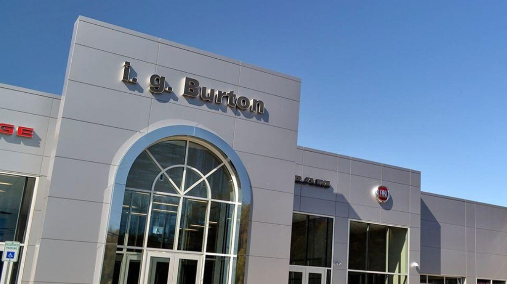 Dealership gallery photo 1