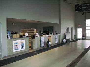 Dealership gallery photo 6