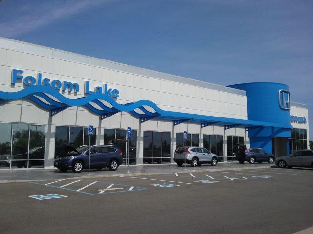 Dealership gallery photo 1