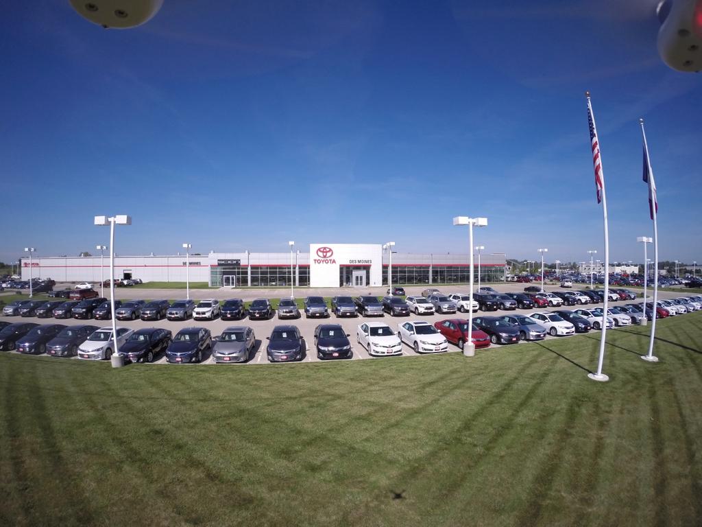 Dealership gallery photo 3