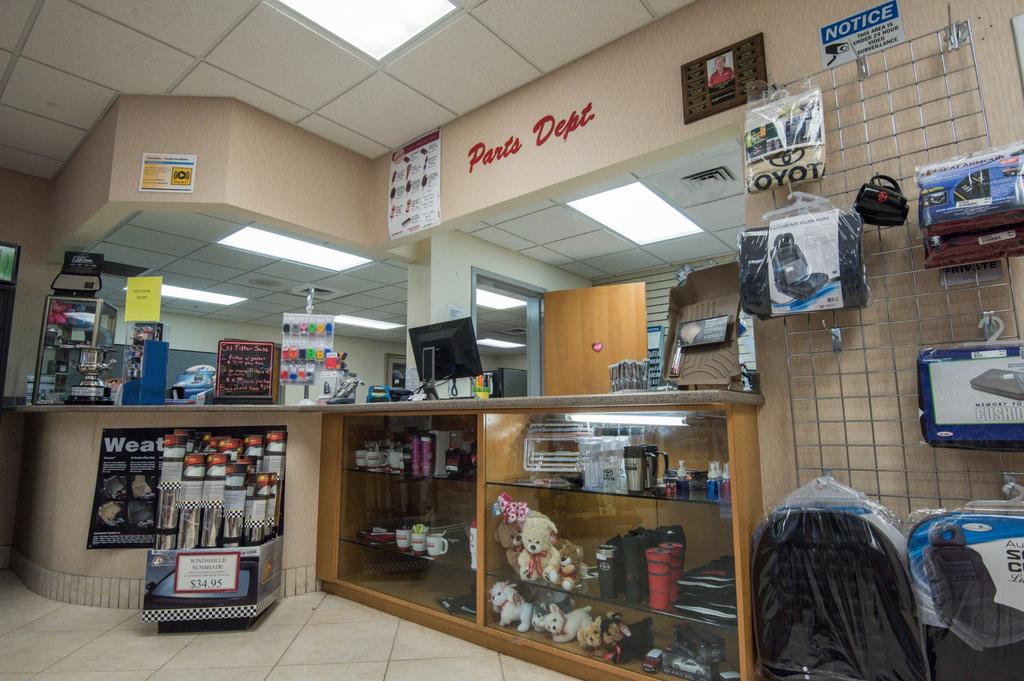 Dealership gallery photo 7