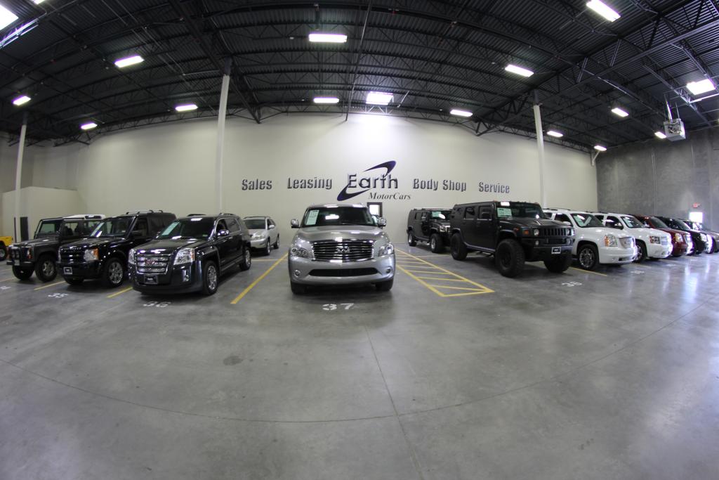 Dealership gallery photo 11