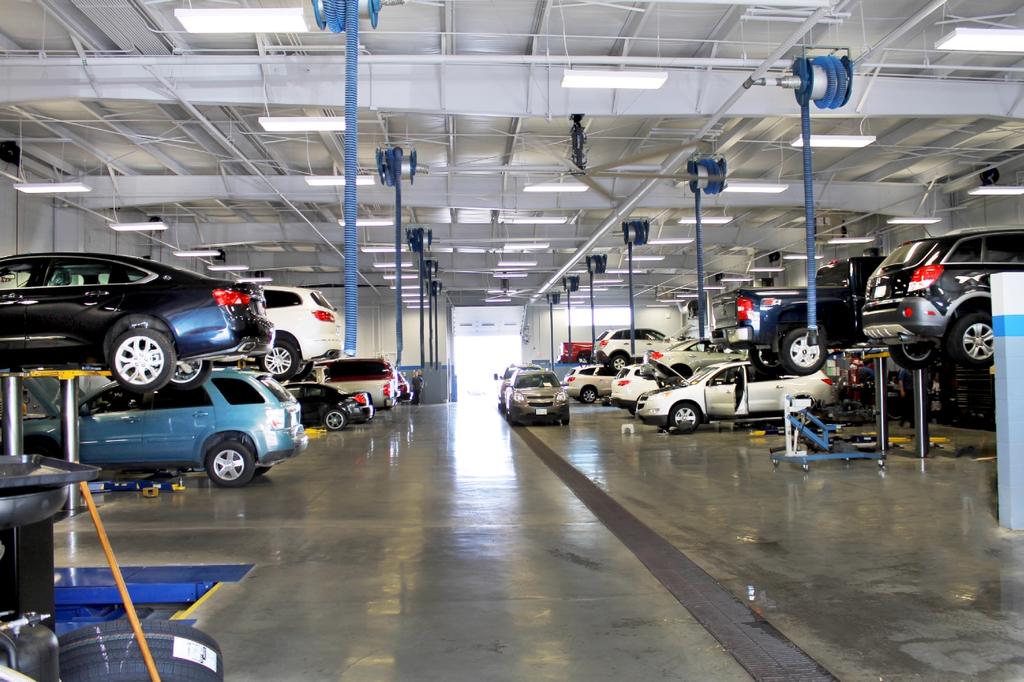 Dealership gallery photo 8