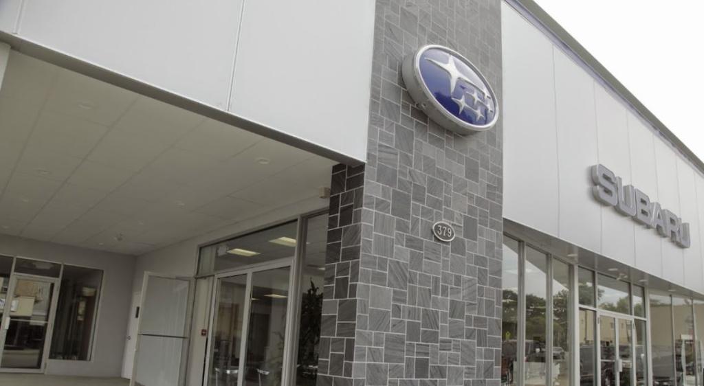 Dealership gallery photo 1